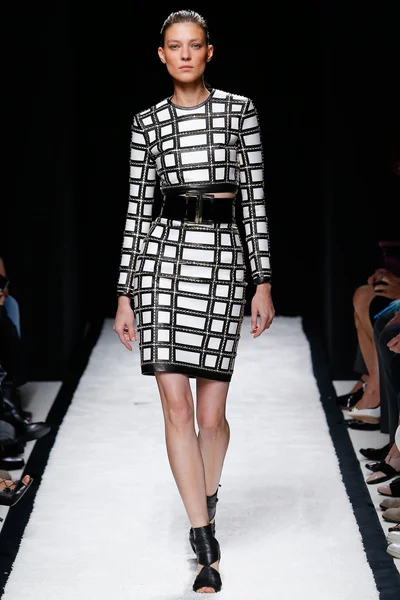 Look 37